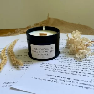 Le-monde-s'efface-bougie-livresque-l'atelier-de-cha