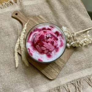 bougie-chantilly-fraise-menthe