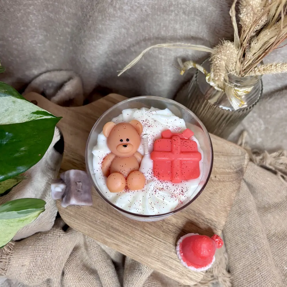 Bougie de Noël parfum pain d'épices l'Atelier de Cha