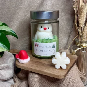 Bougie pingouin parfum bûche de Noël l'Atelier de Cha