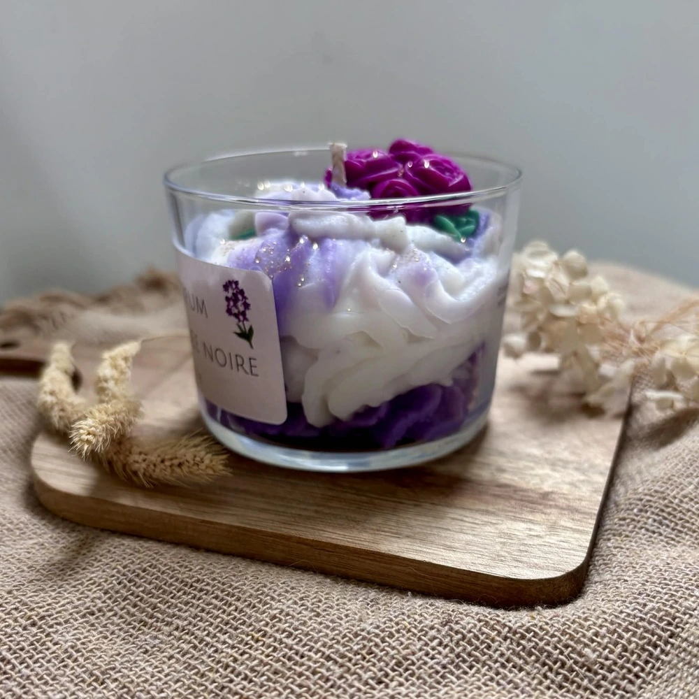 orchidée-noire-bougie chantilly-l'atelier-de-cha