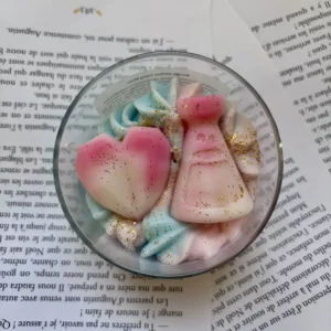 Bougie livresque love hypothesis l'Atelier de Cha